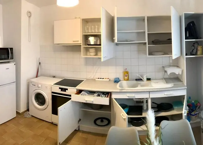 T2 Spacieux Proche Gare Tgv